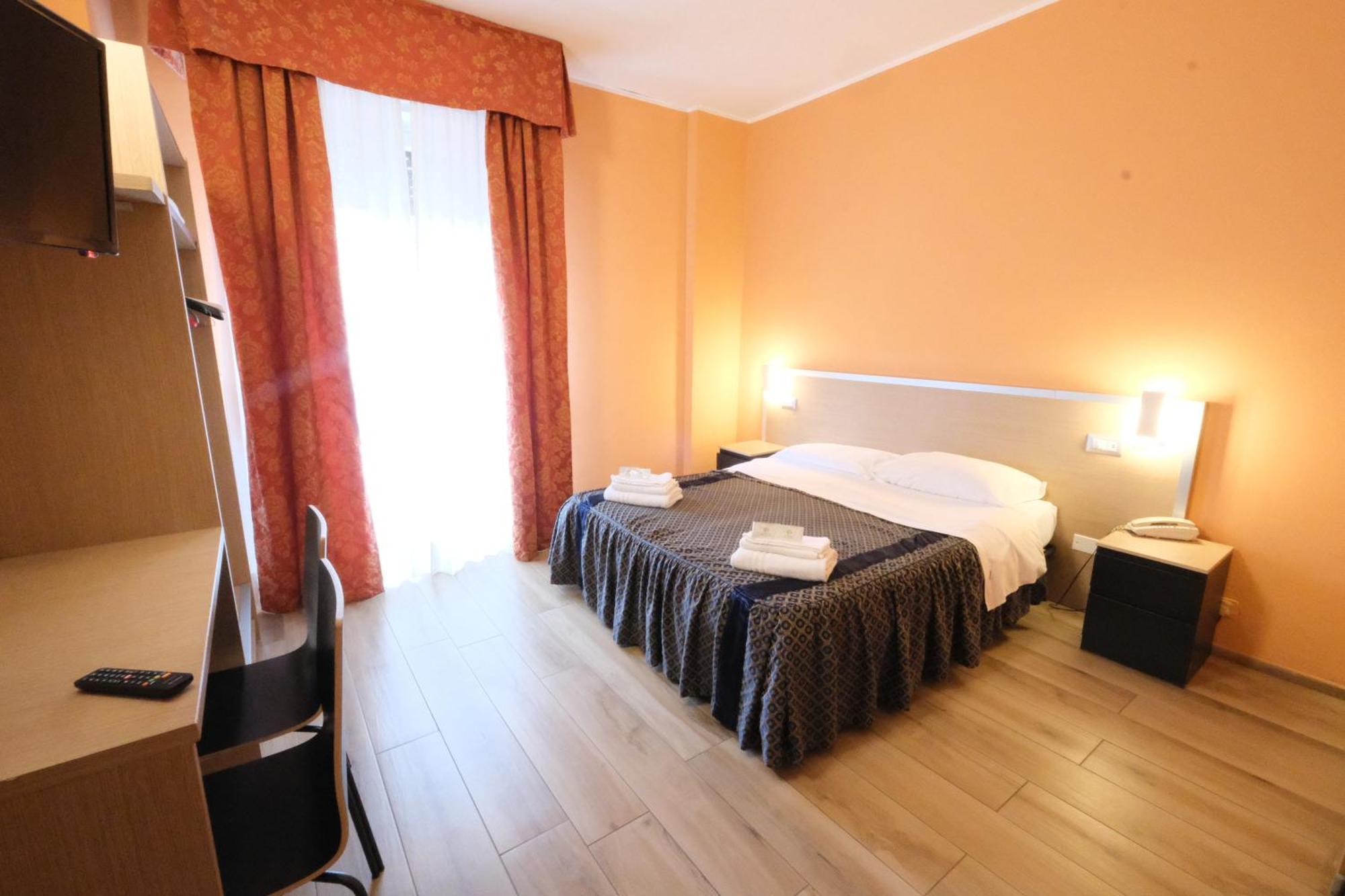 Hotel Lugano — Foto 3