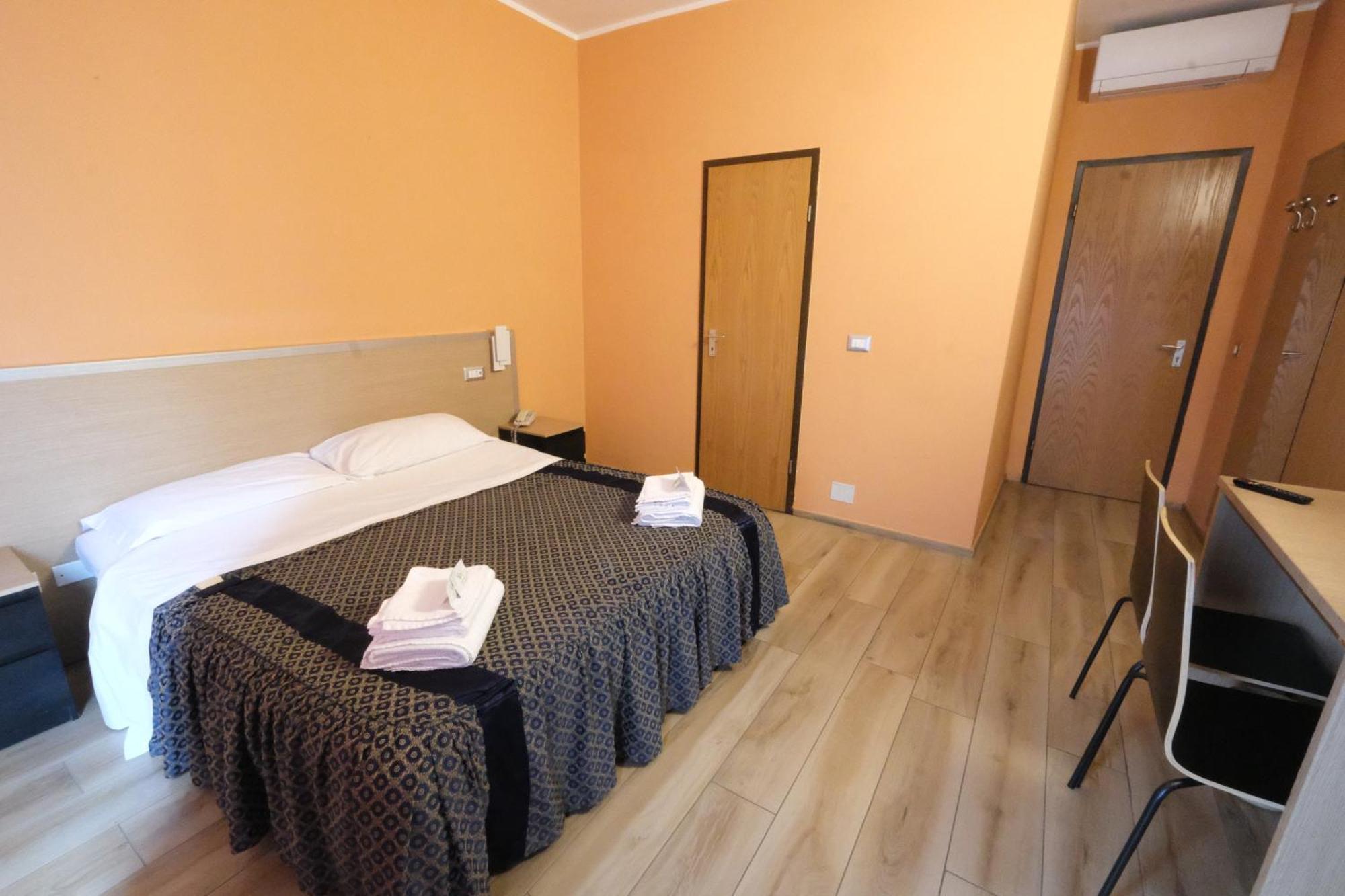 Hotel Lugano — Foto 1
